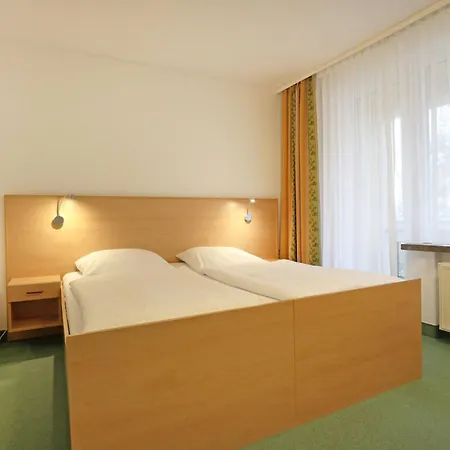 Strandflieder 302 * بولتينهاجين